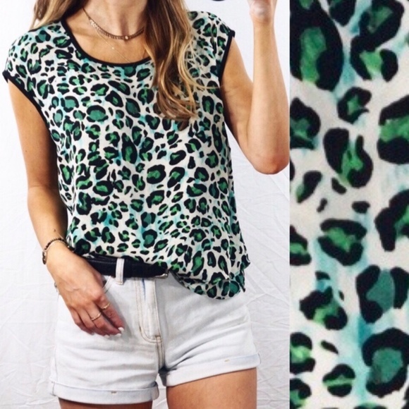 CAbi Tops - CAbi Jungle Leopard Print Tank Top Blouse  3260